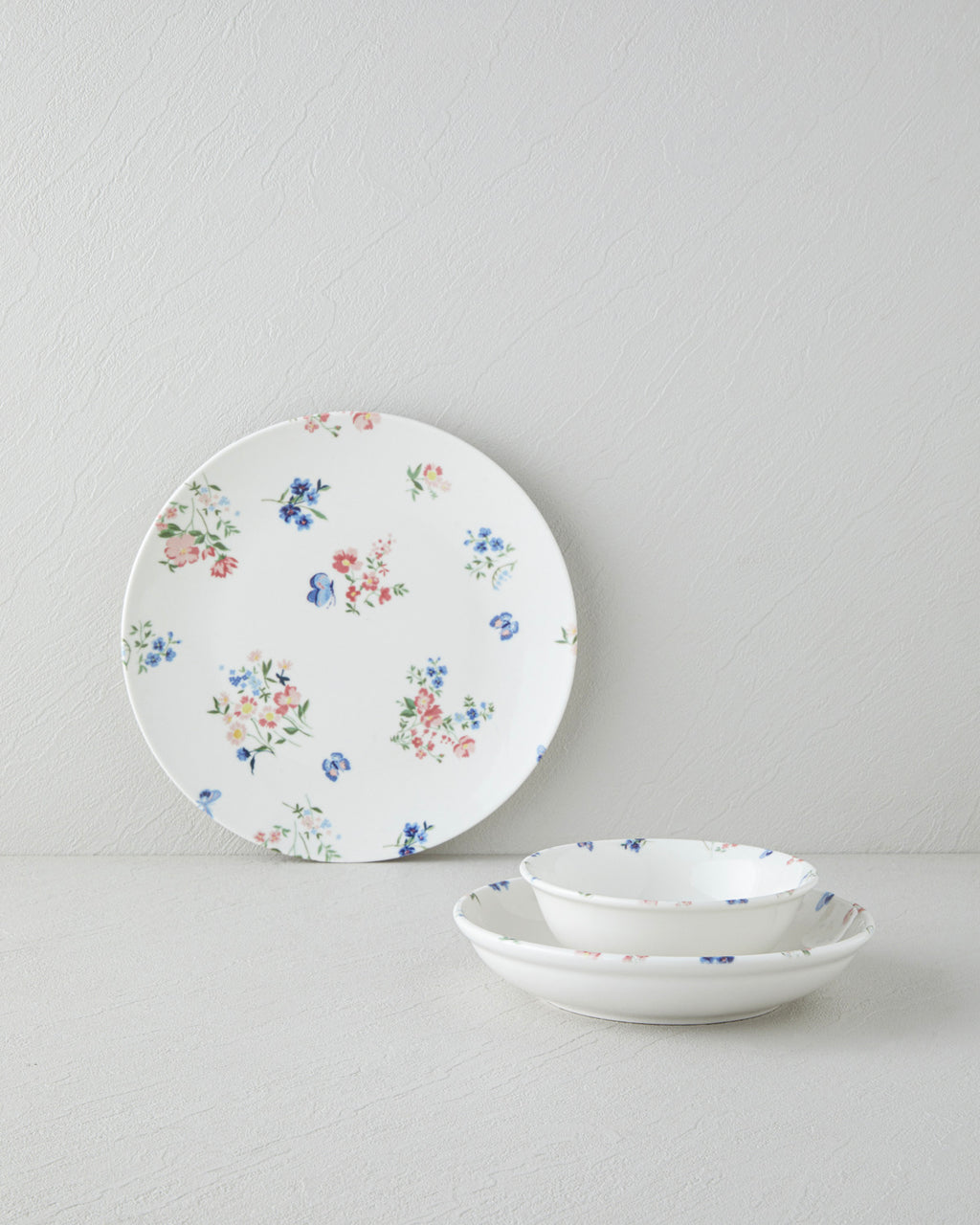 Porcelain Table Set 12 Pieces, 4 Servings Colored