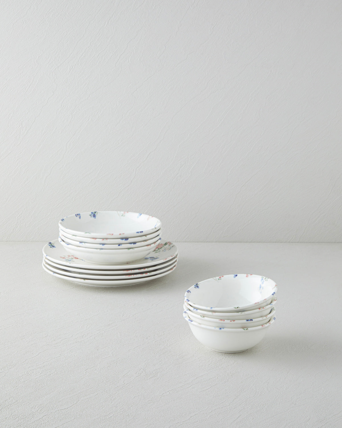 Porcelain Table Set 12 Pieces, 4 Servings Colored (view 2)