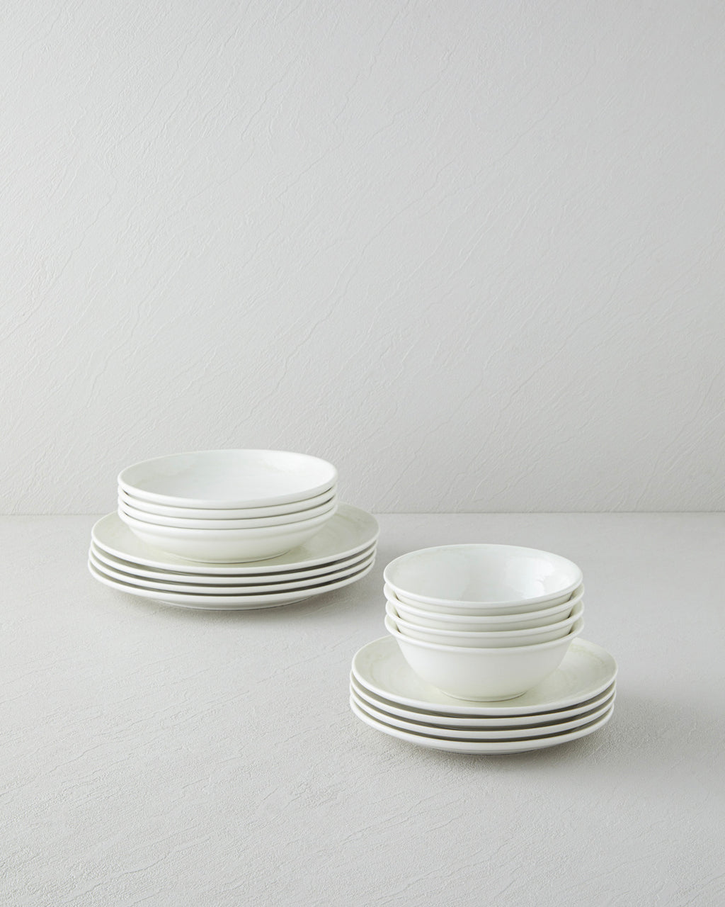 Marlon Porcelain Table Set 16 Pieces, 4 Servings. Cream - Green (view 2)