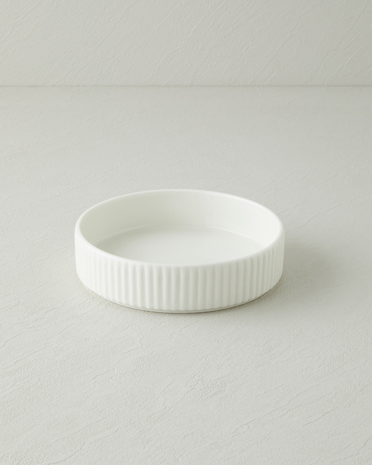 Lunara Porcelain Bowl White (view 6)