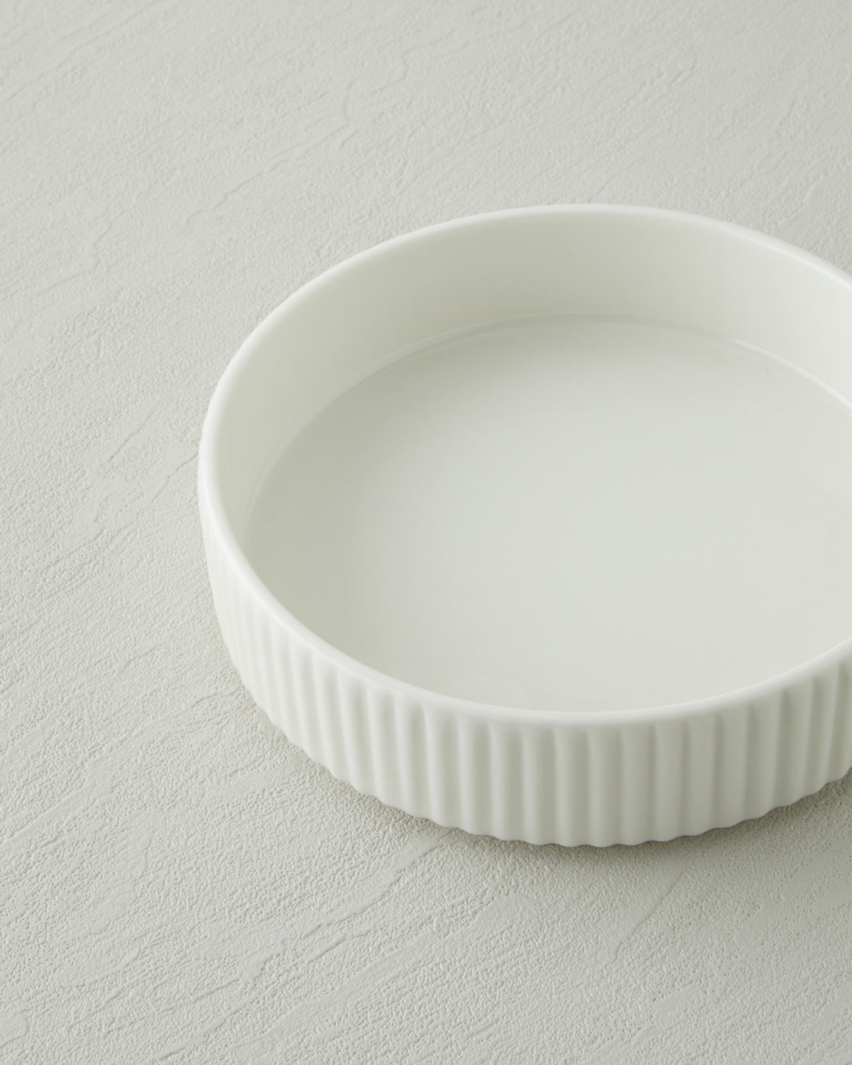 Lunara Porcelain Bowl White (view 7)