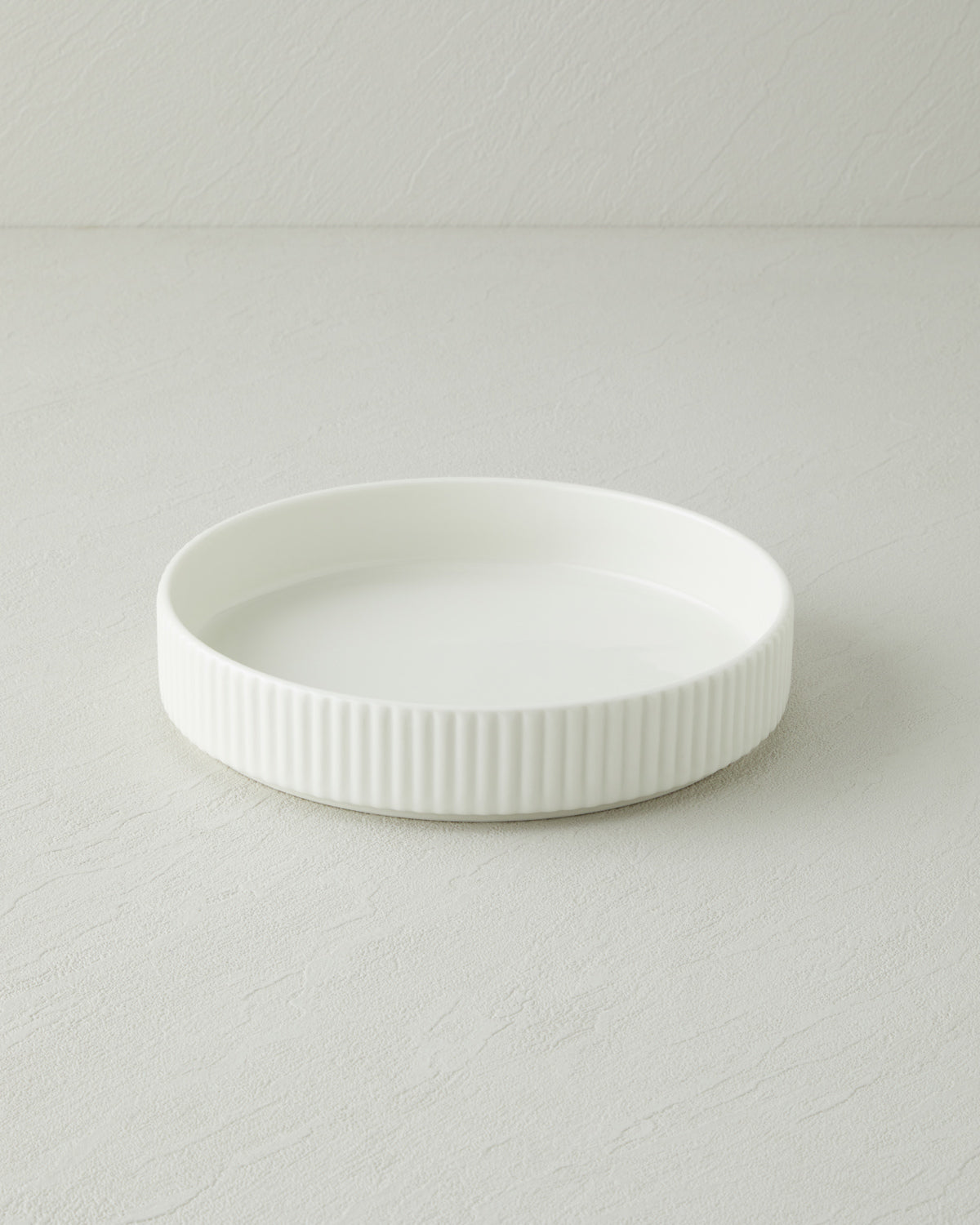 Lunara Porcelain Bowl White (view 10)