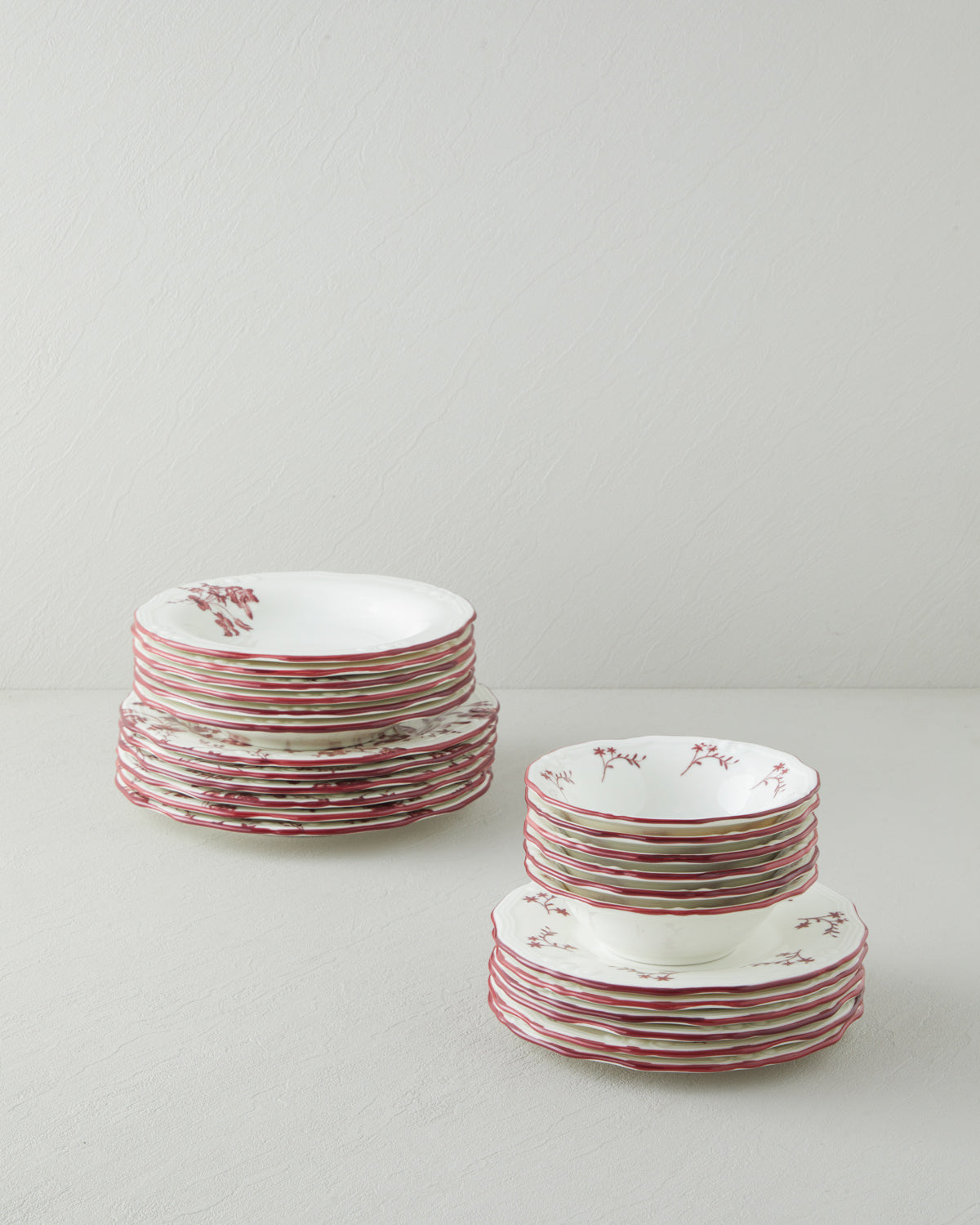 Plantopia Porcelain Table Set 24 Pieces, 6 Servings Maroon (view 2)
