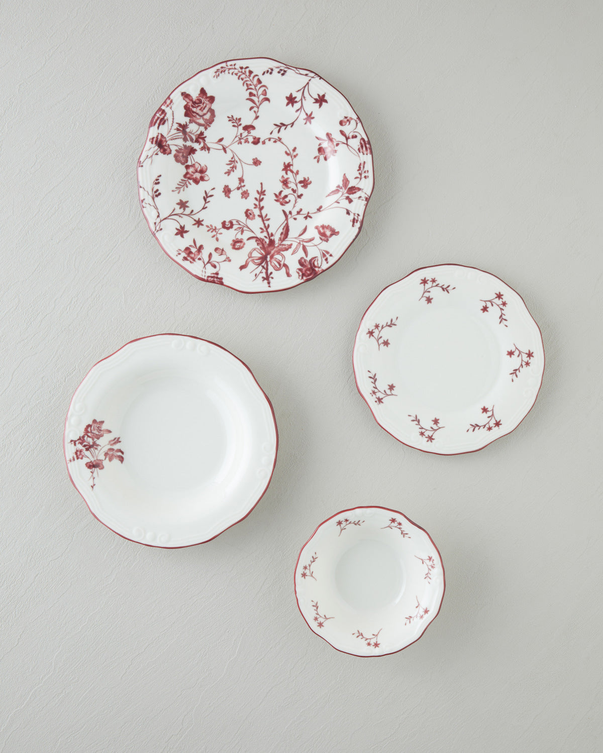 Plantopia Porcelain Table Set 24 Pieces, 6 Servings Maroon (view 3)