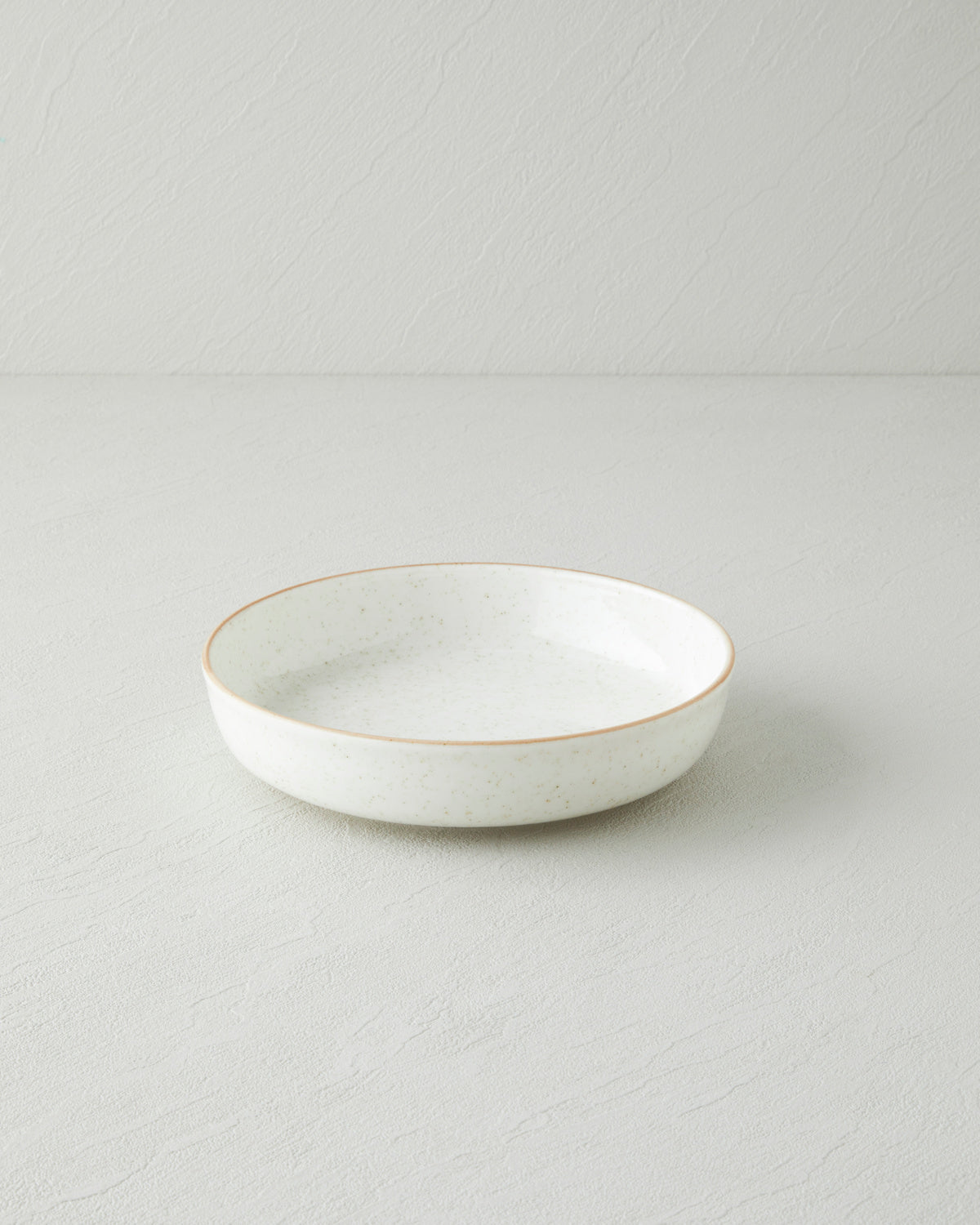 Porcelain Deep Plate 20 cm Cream