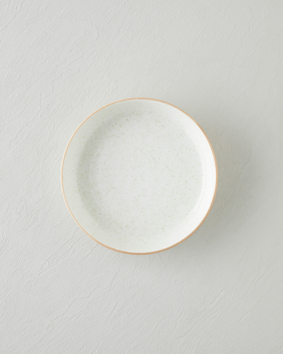 Porcelain Deep Plate 20 cm Cream (view 2)