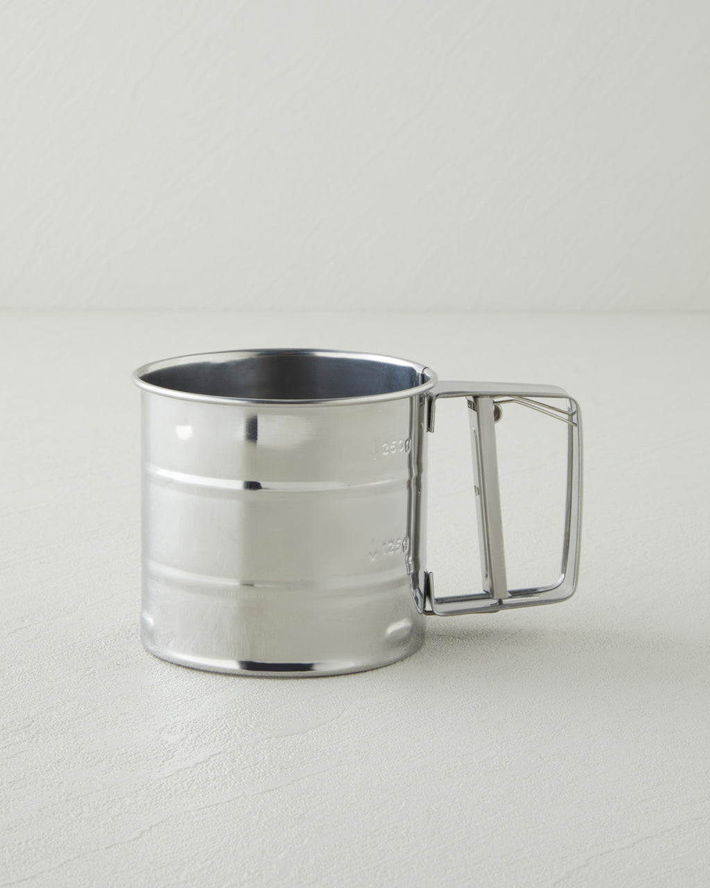 Stainless Steel Flour Sieve Kitchen Tool 10.5 cm Gray