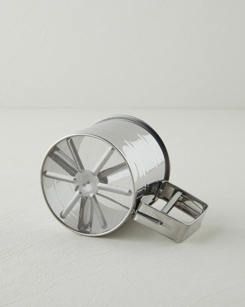 Stainless Steel Flour Sieve Kitchen Tool 10.5 cm Gray (view 2)