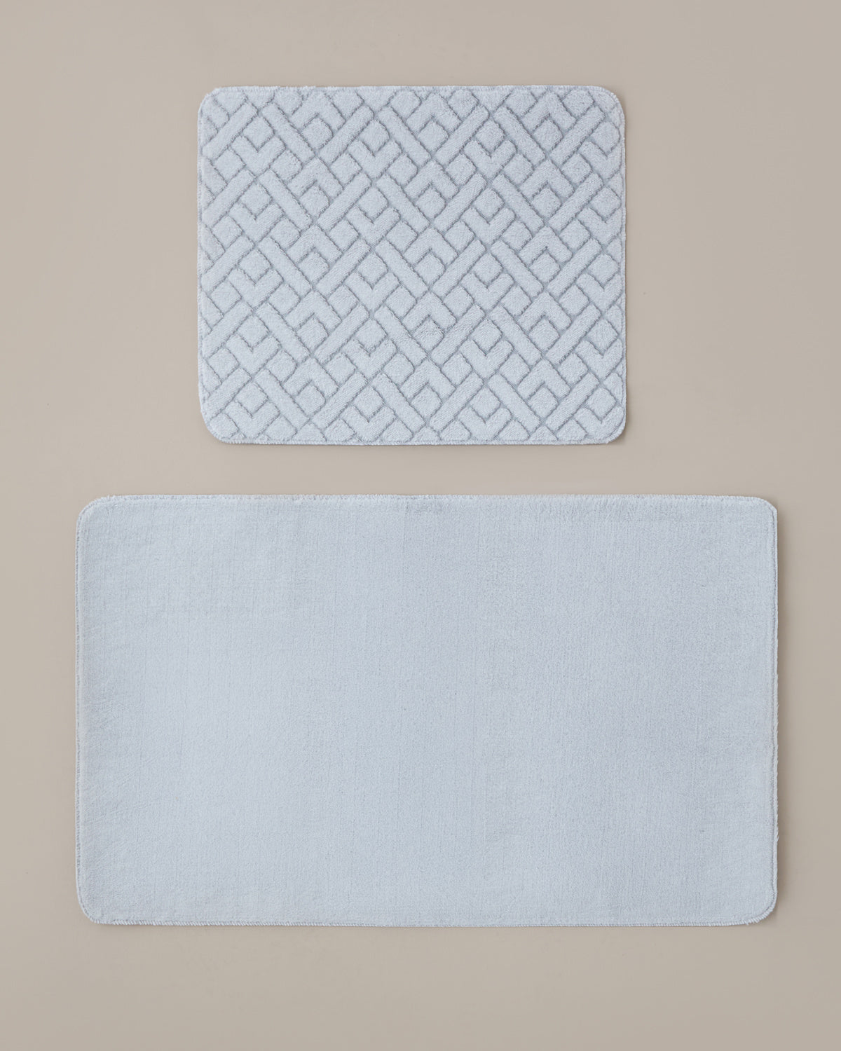 Gridline Anti-slip Base Bath Mat Set 60x100 cm + 50x60 cm - White & Gray (view 4)