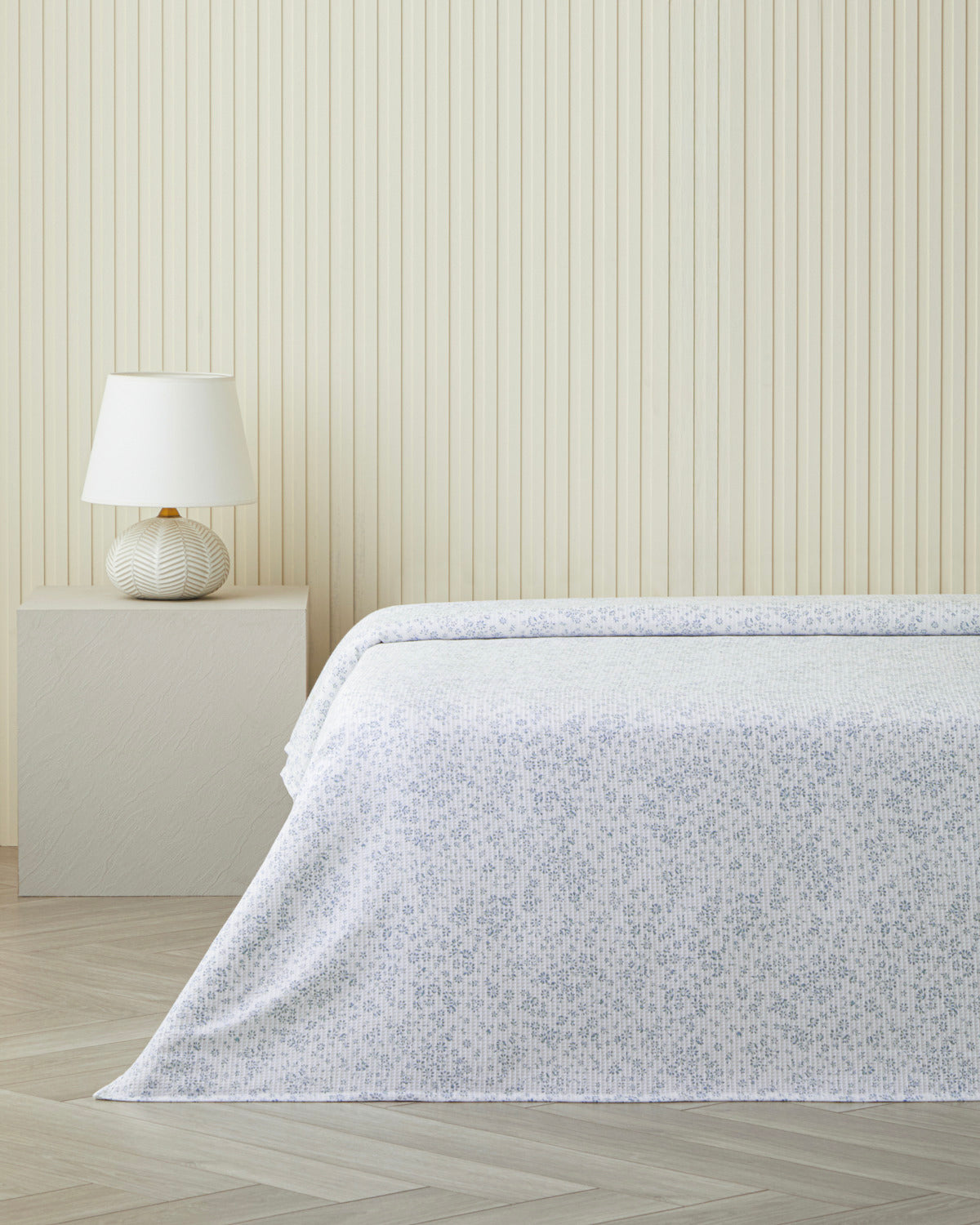 Bloomlet Summer Blanket - Blue - Double 200x220 cm (view 2)